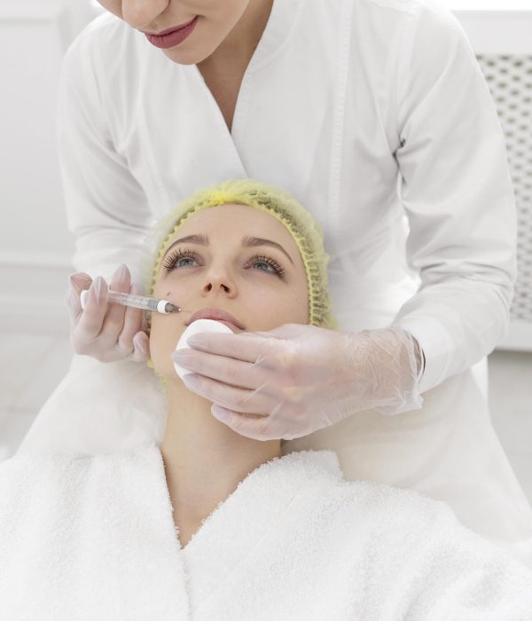 woman-beauty-clinic-filler-treatment (1)
